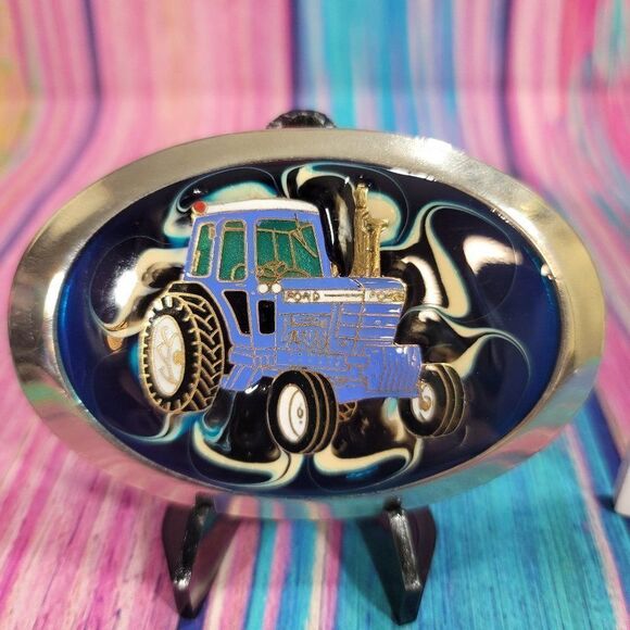 🔷️Ford Tractor on Blue Epoxy Belt Buckle - Picture 2 of 6